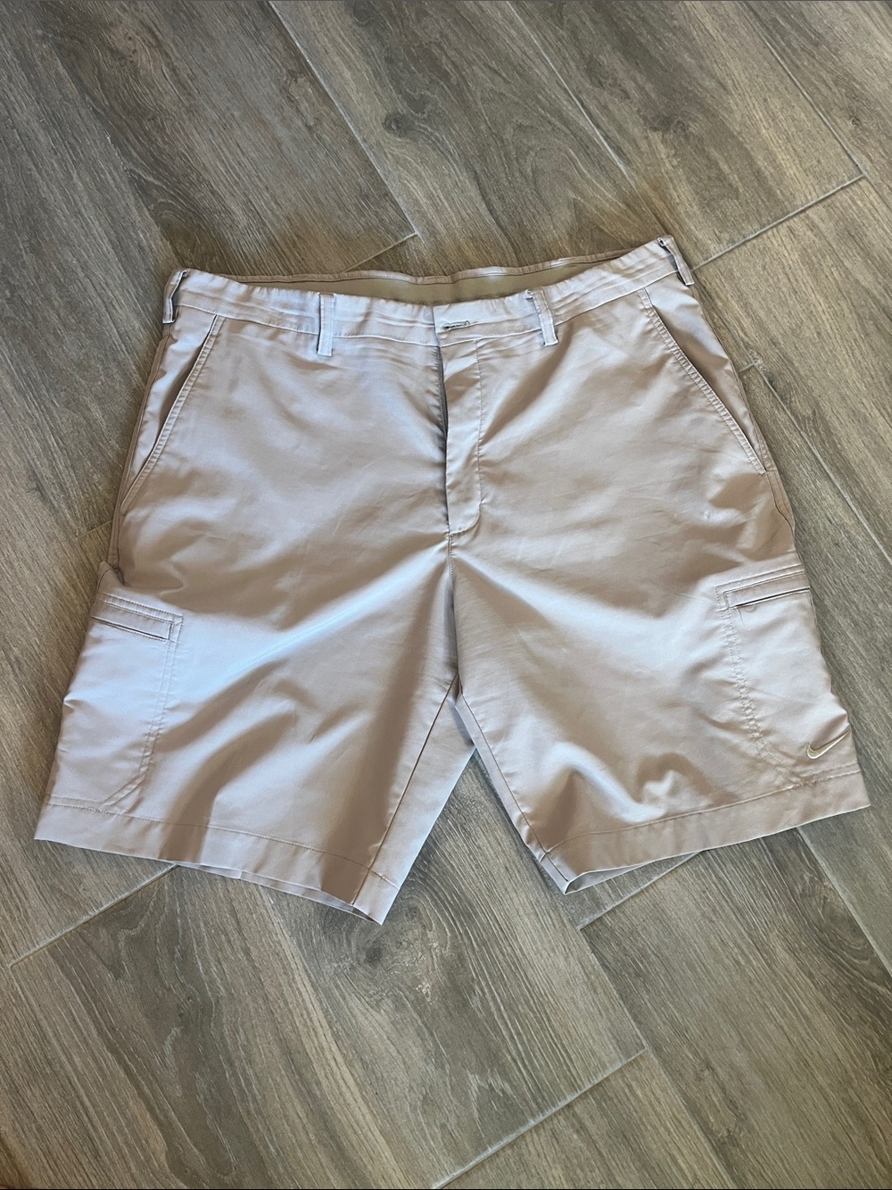 Nike Men's Khaki Cargo Shorts with Side Pockets